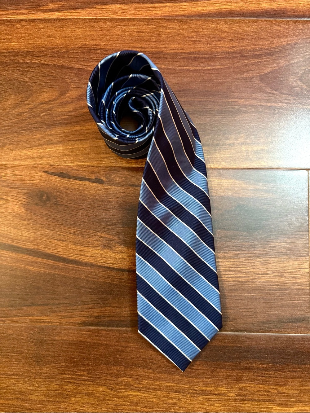 J. CREW Factory Classic Silk Navy and Light Blue Diagonal Striped Men's Tie
